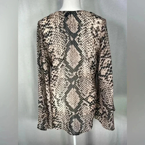 Show Me Your Mumu Blouse Snake Python Brown Bell Sleeve Sheer Women’s Size XS - Picture 6 of 14